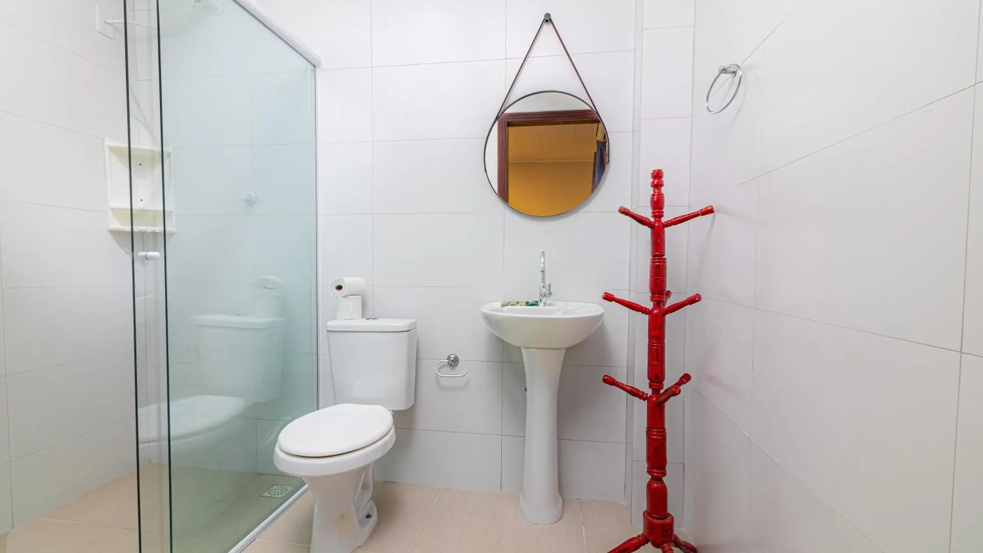 Guest house Suites 91 Penha