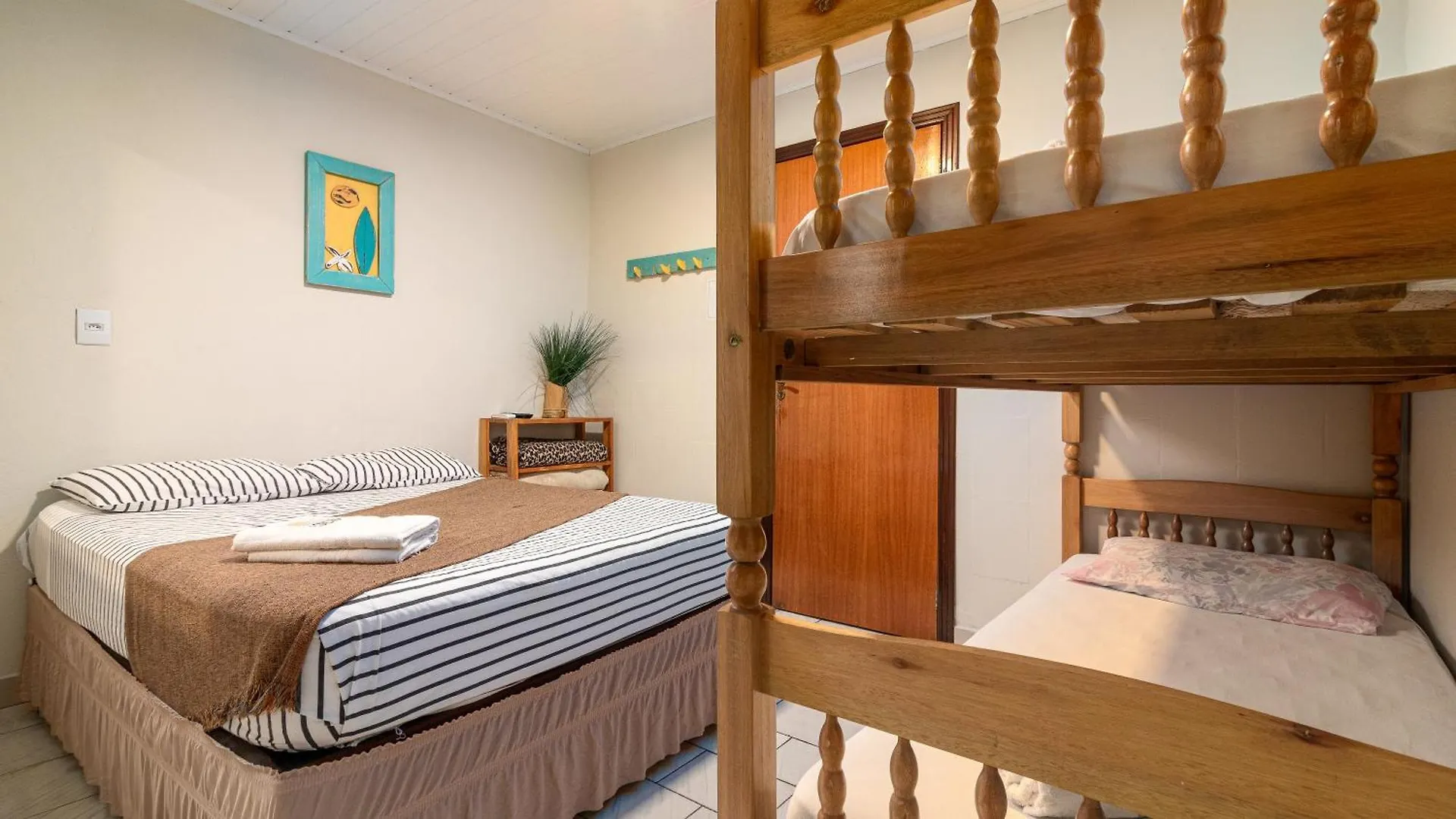 Suites 91 Penha  Guest house Penha (Santa Catarina)