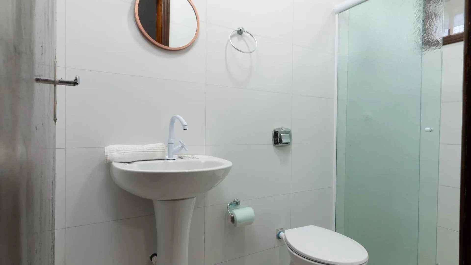 Suites 91 Penha  Guest house
